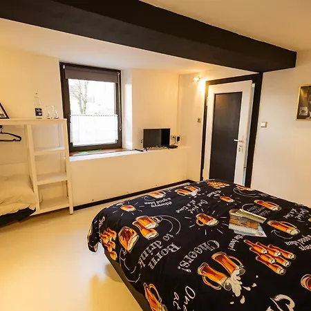 The Place 2 Beer Bed & Breakfast Bullange